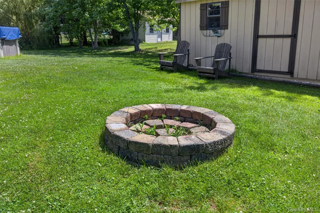 76 Surrey Road Chester NY 10918