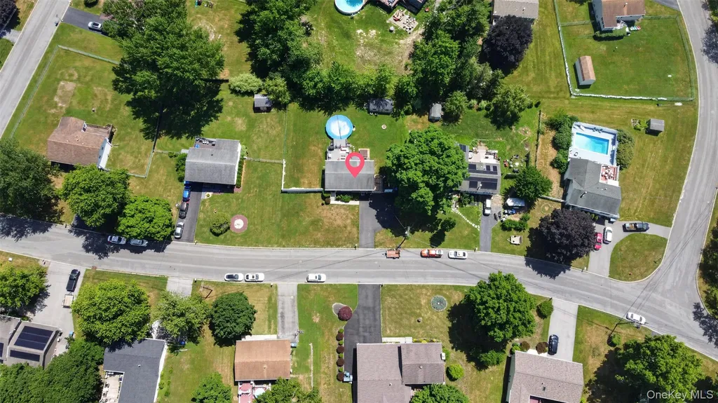 76 Surrey Road Chester NY 10918