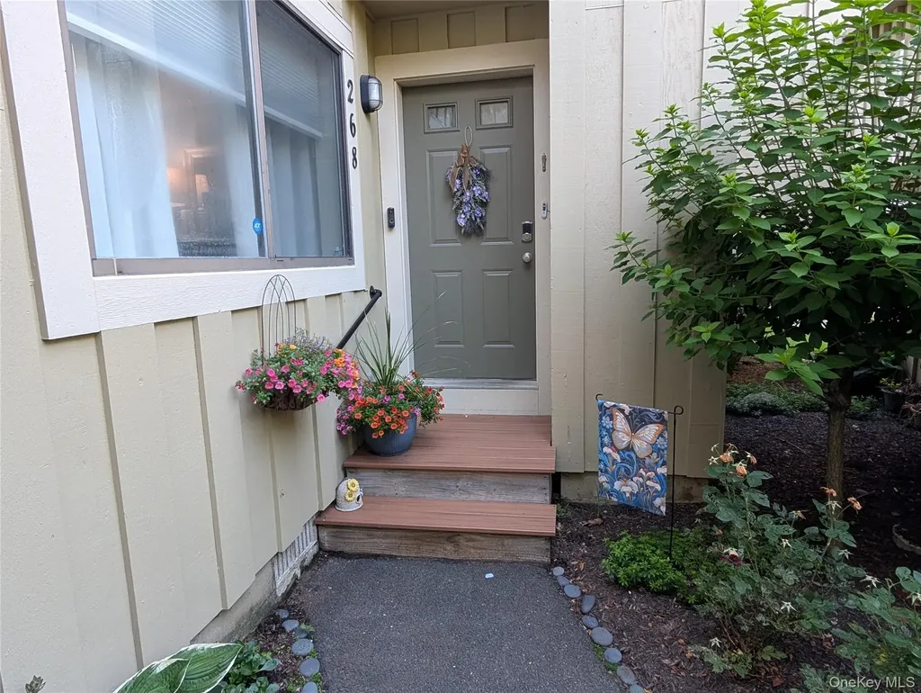 268 Maplewood Drive South Salem NY 10590