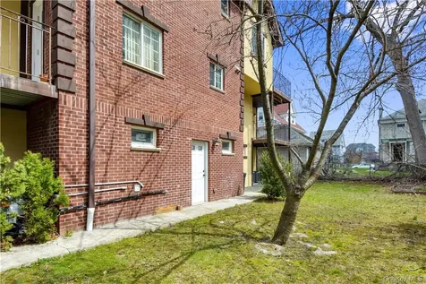 5 Crosby Place New Rochelle NY 10801