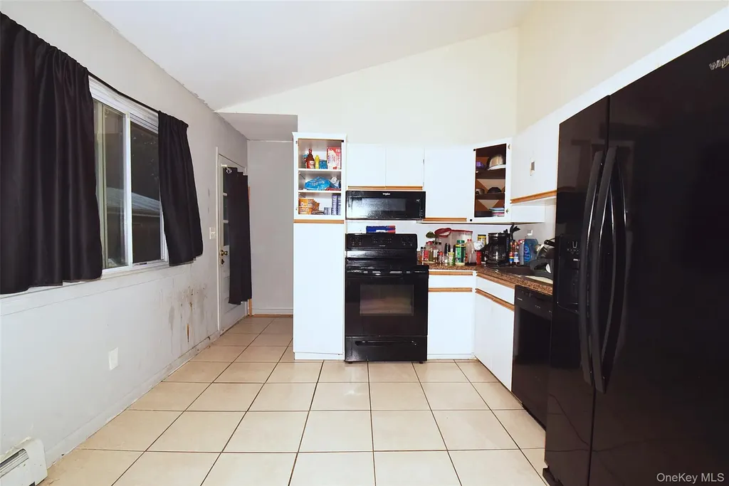 143 Meadowmere Avenue Mastic NY 11950
