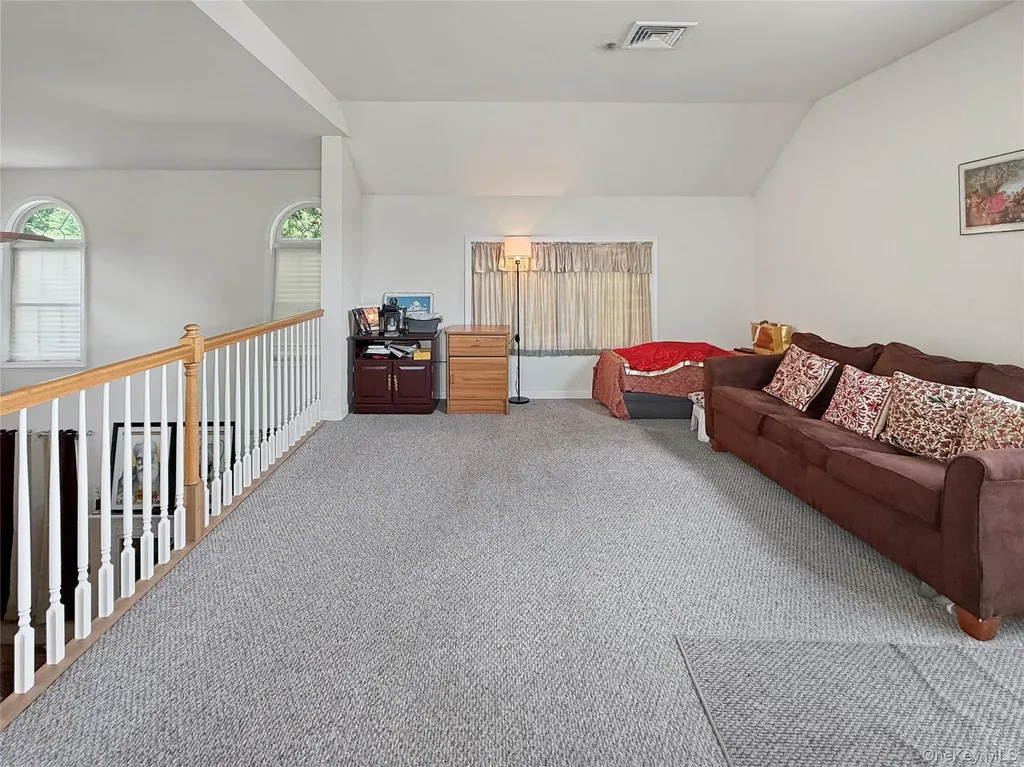 43 Regency Drive Poughkeepsie NY 12603