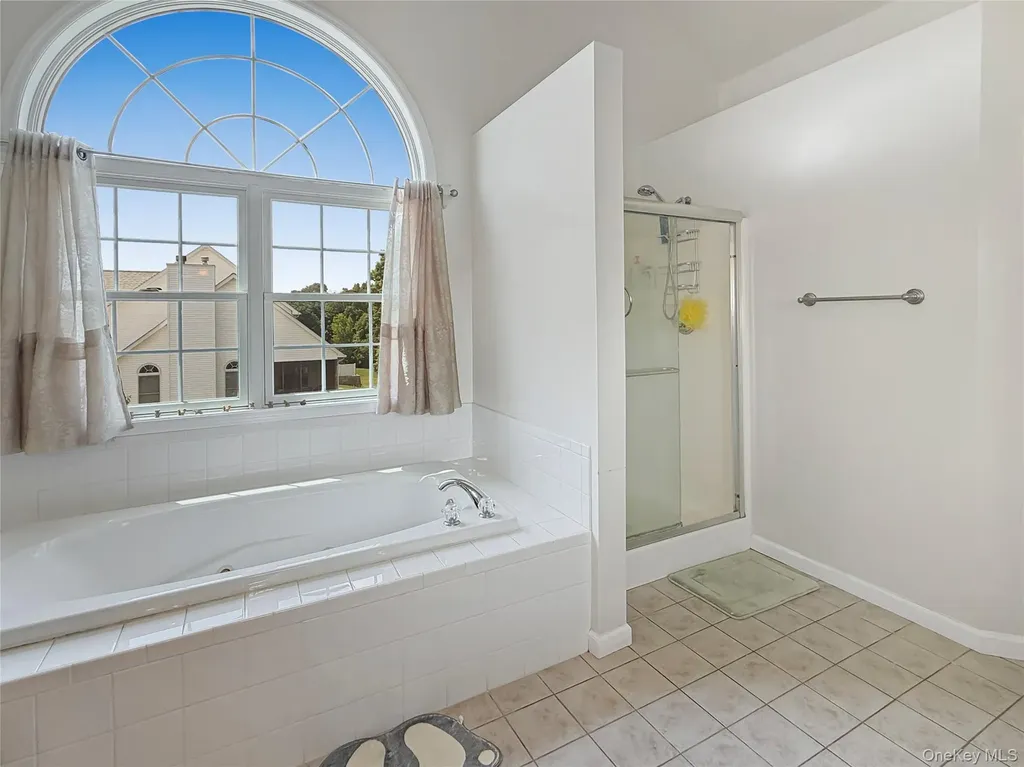 43 Regency Drive Poughkeepsie NY 12603