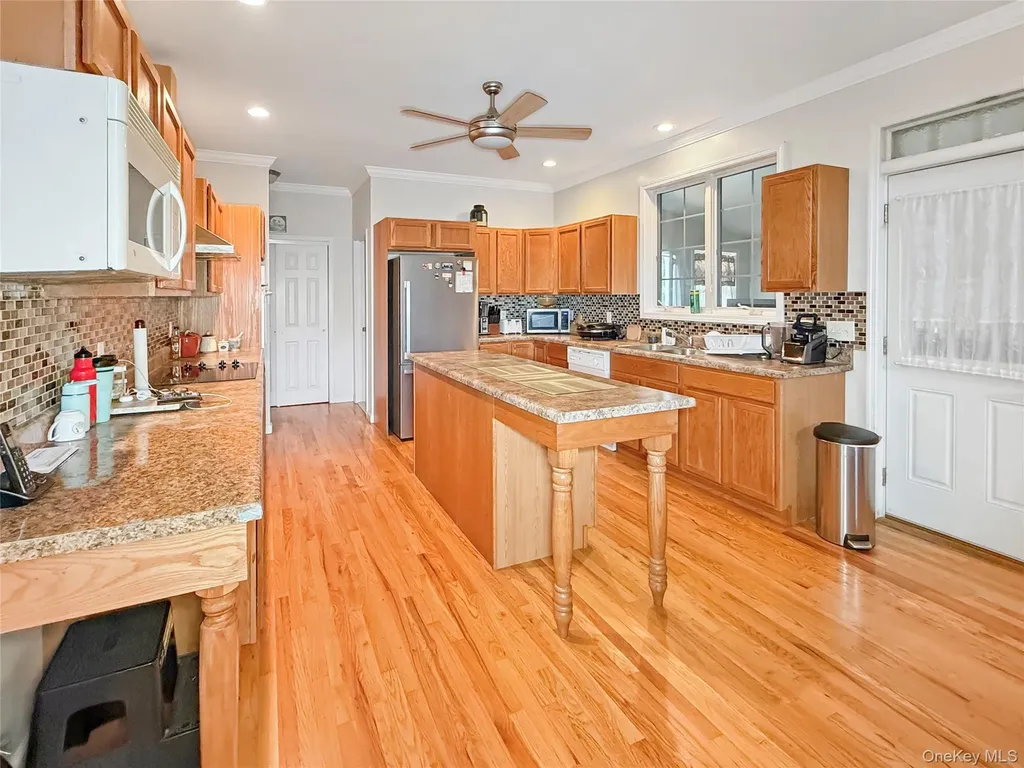 43 Regency Drive Poughkeepsie NY 12603