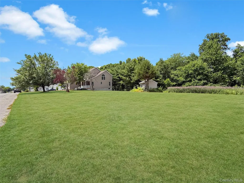 43 Regency Drive Poughkeepsie NY 12603
