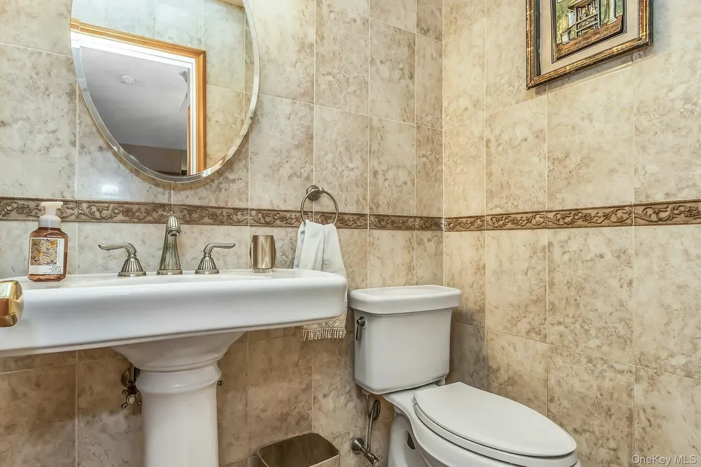 3901 Jane Court Seaford NY 11783