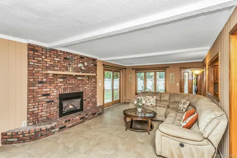 3901 Jane Court Seaford NY 11783