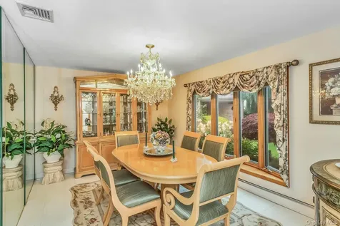 3901 Jane Court Seaford NY 11783