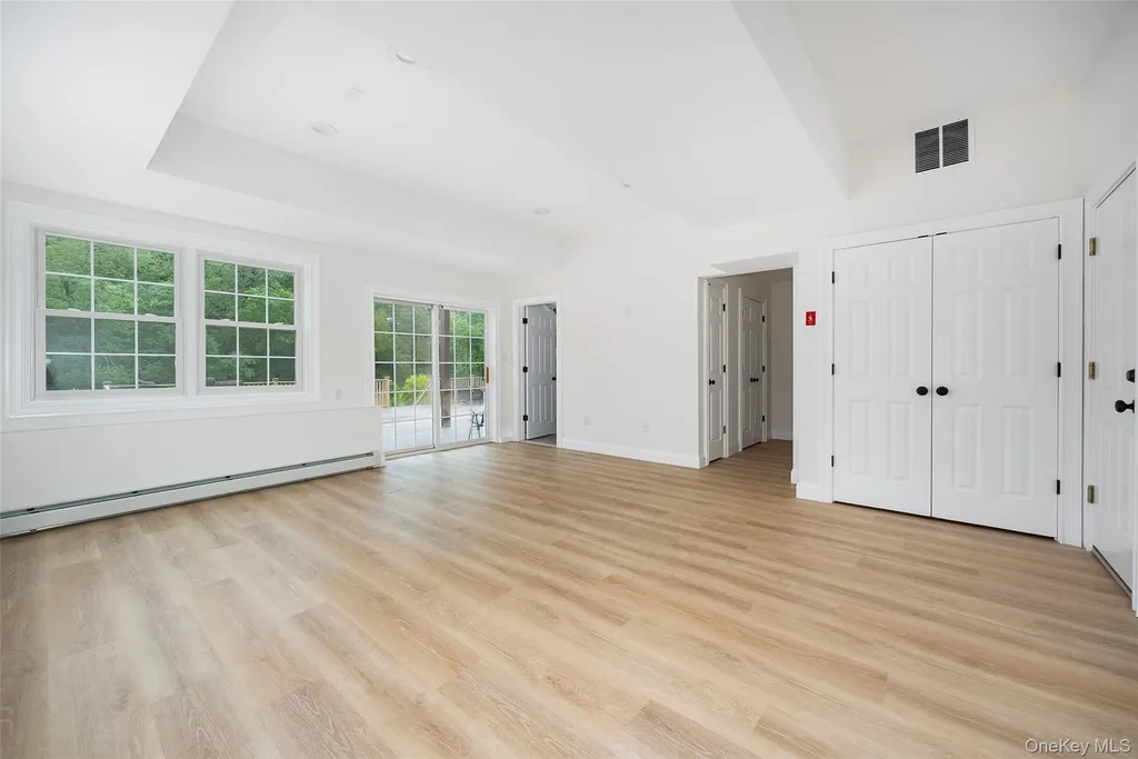 7 Fox Run Wappingers Falls NY 12590
