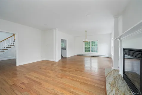 7 Fox Run Wappingers Falls NY 12590