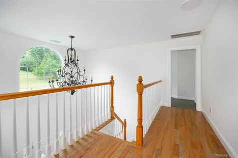 7 Fox Run Wappingers Falls NY 12590