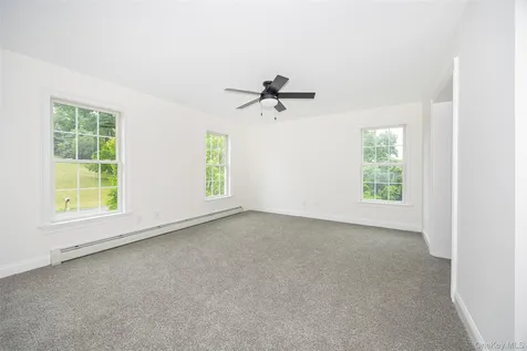 7 Fox Run Wappingers Falls NY 12590