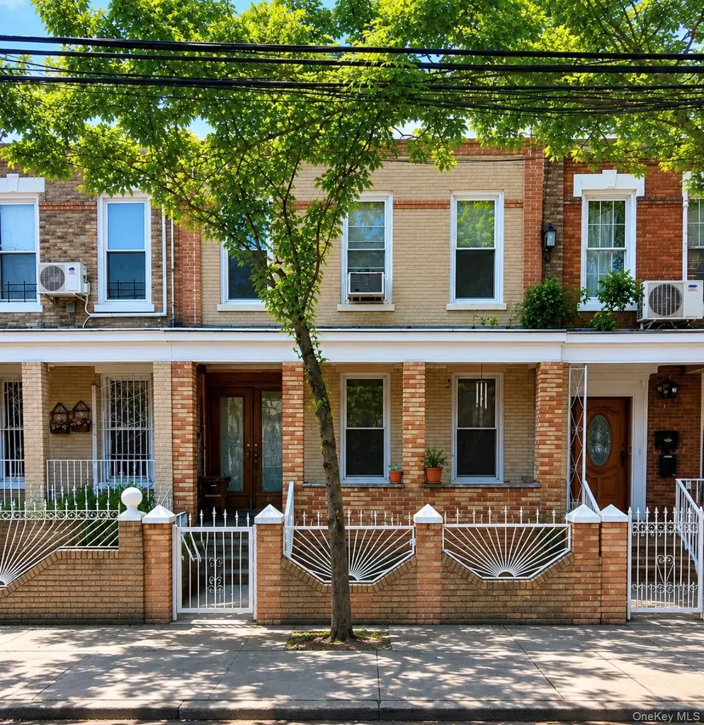 224 Etna Street Brooklyn NY 11208