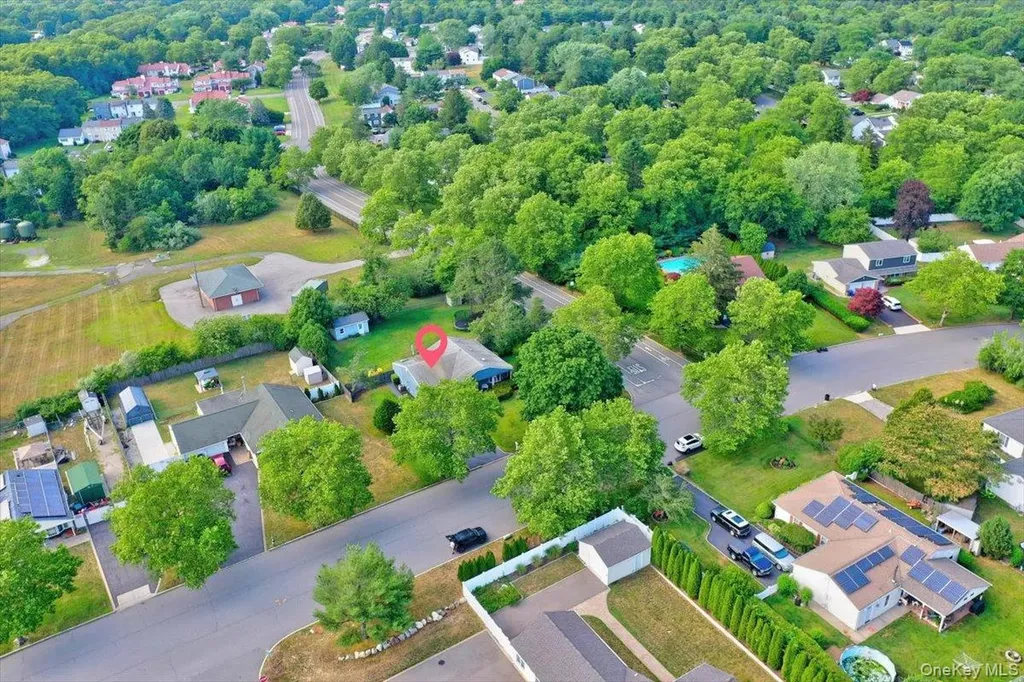111 Sequoia Drive Coram NY 11727