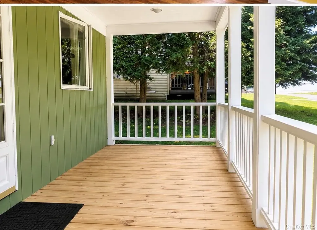 55 Glenacom Road Mahopac NY 10541