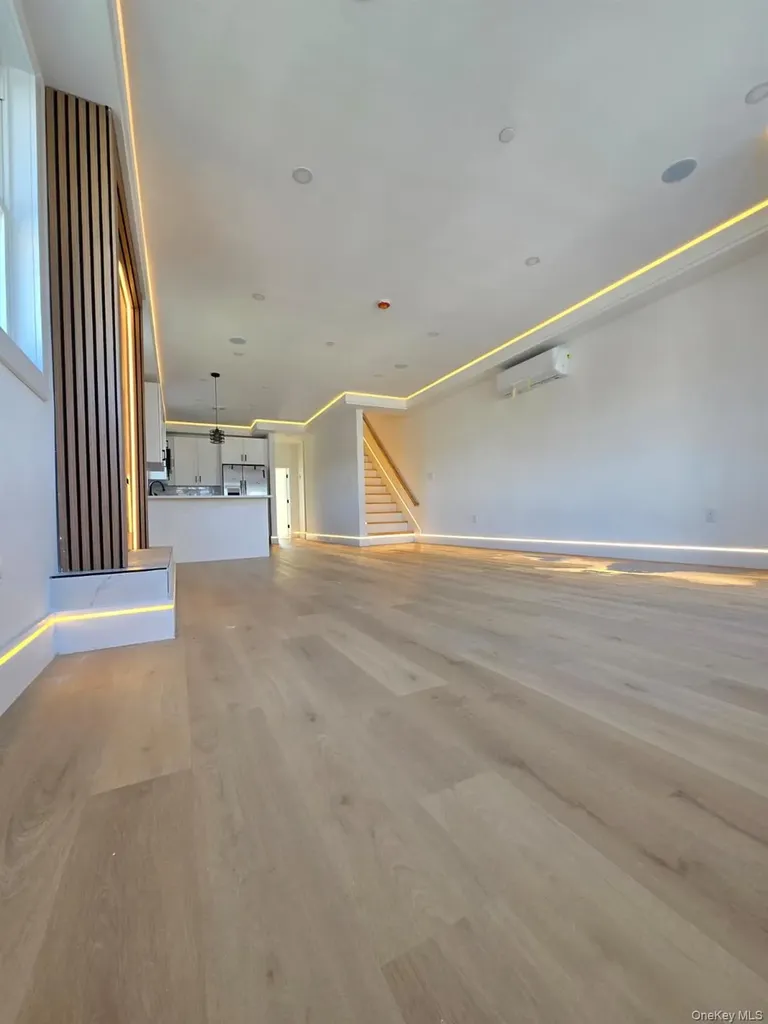 508 Beach 45 Street Far Rockaway NY 11691