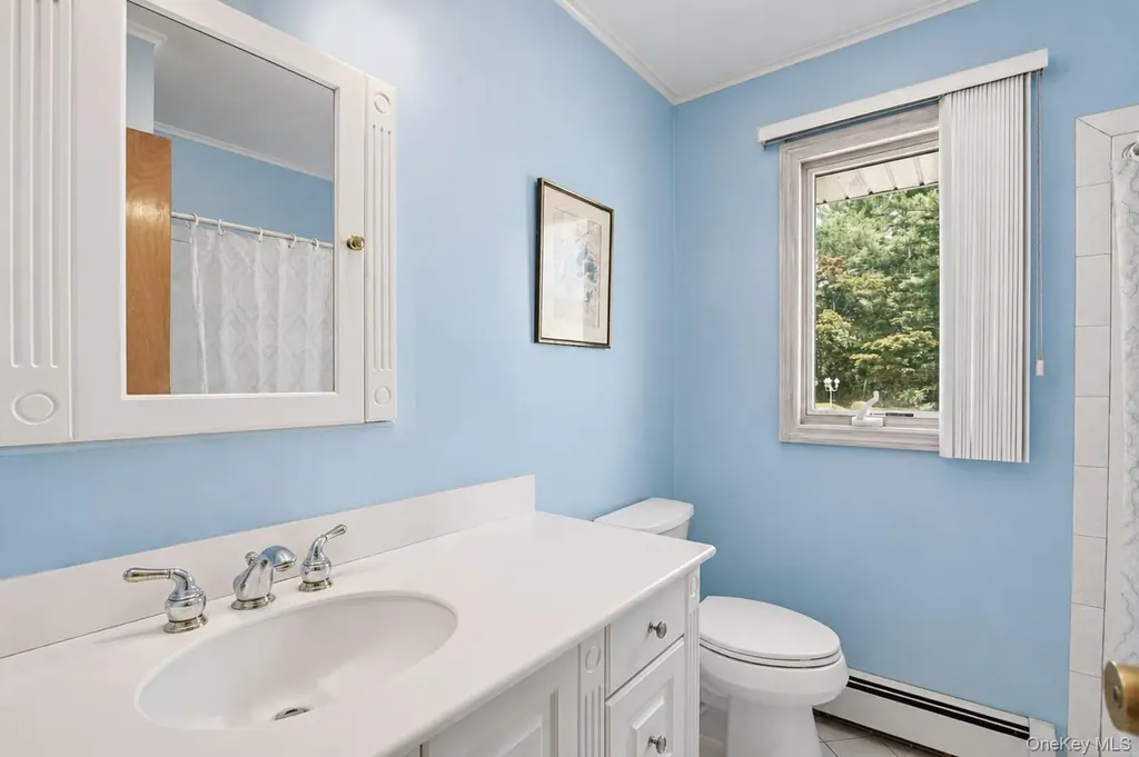 72 Dix Highway Dix Hills NY 11746