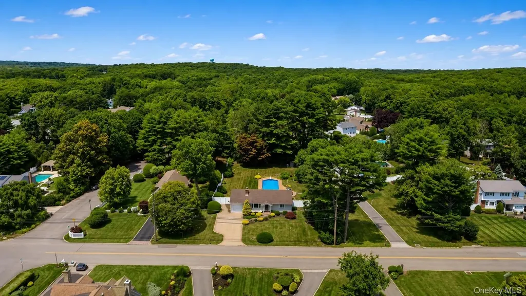 72 Dix Highway Dix Hills NY 11746