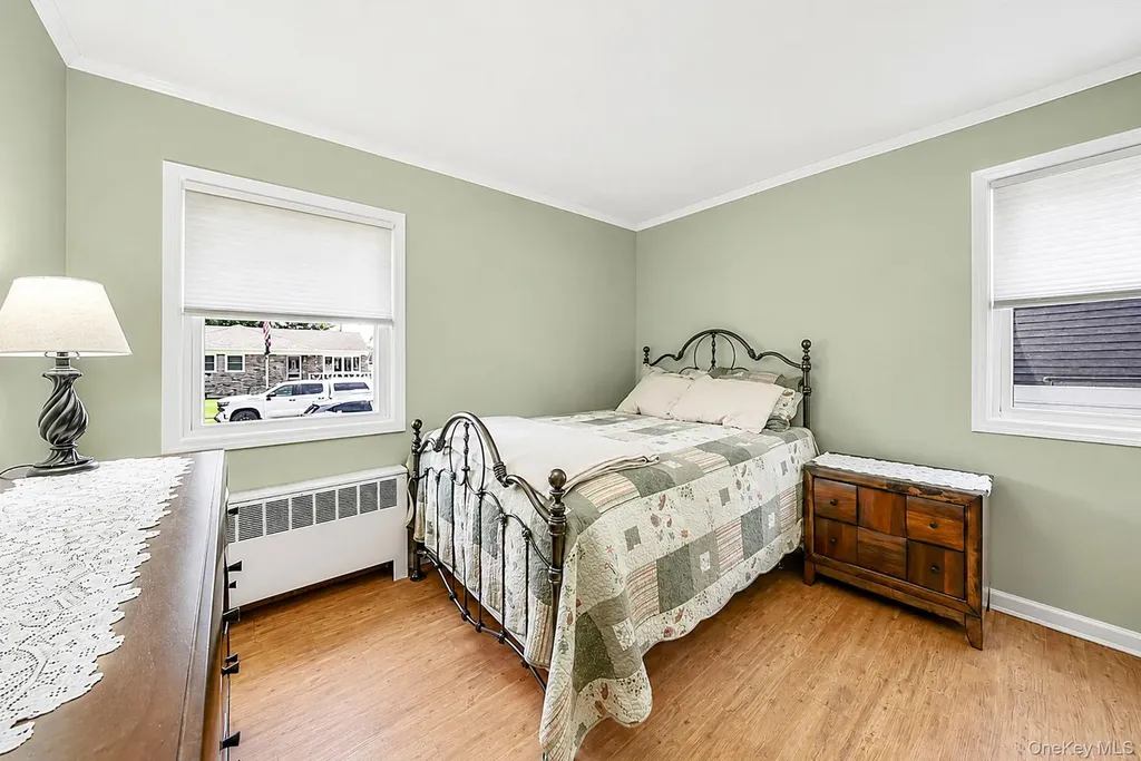 200 Whelan Place Seaford NY 11783