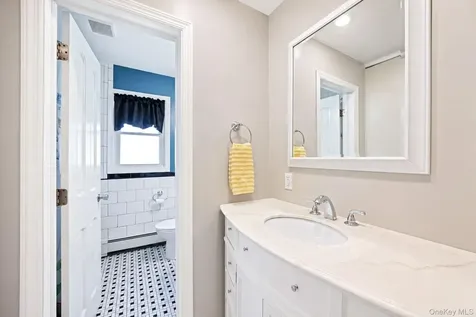 200 Whelan Place Seaford NY 11783