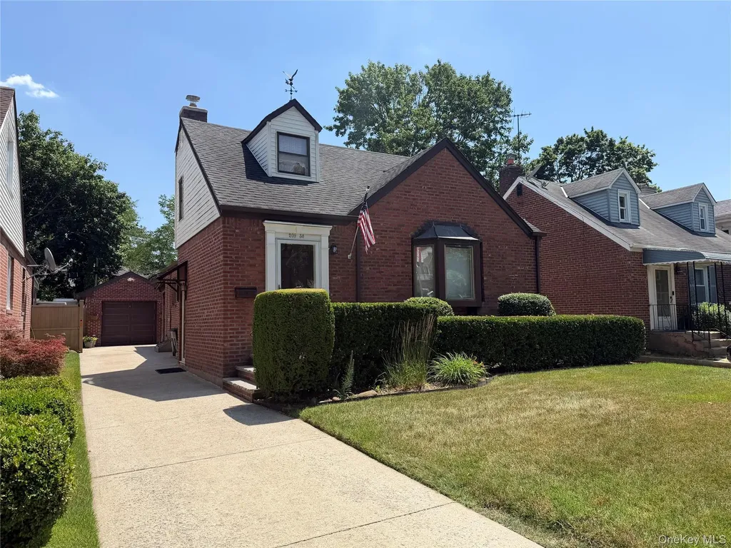 20938 Whitehall Terrace Queens Village NY 11427