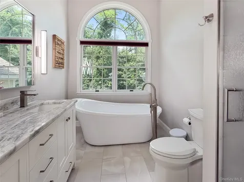 201 Windsor Road Fishkill NY 12524