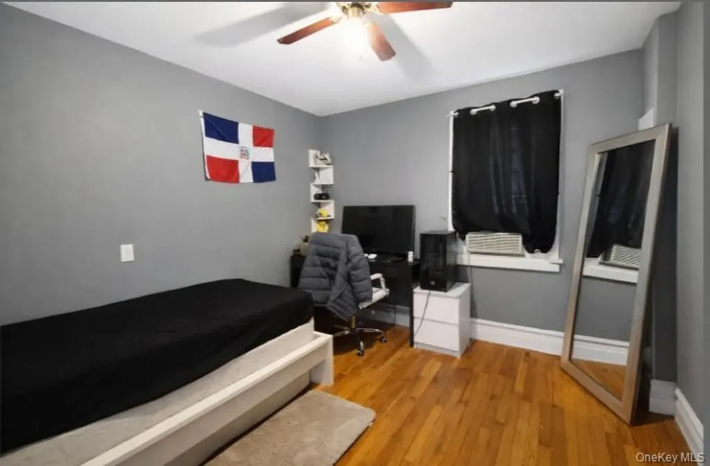 9 Benedict Lane New Windsor NY 12553