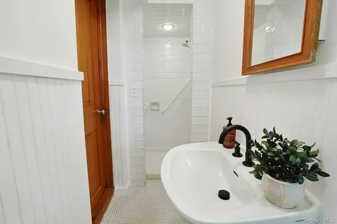10 Broadway Dobbs Ferry NY 10522