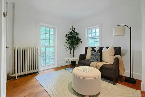 10 Broadway Dobbs Ferry NY 10522