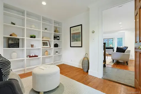 10 Broadway Dobbs Ferry NY 10522