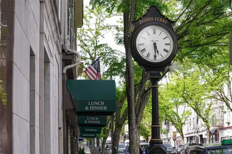 10 Broadway Dobbs Ferry NY 10522