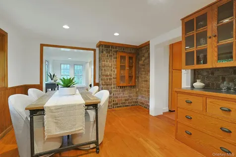 10 Broadway Dobbs Ferry NY 10522