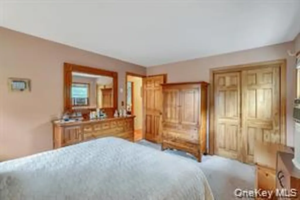 153 Barnes Road Washingtonville NY 10992