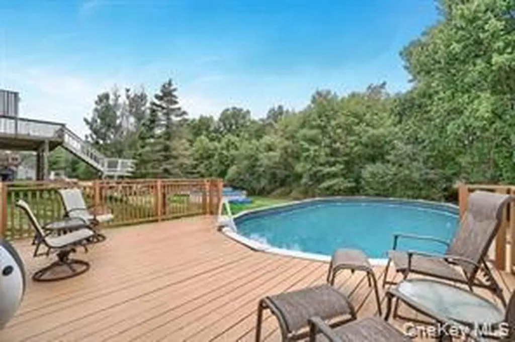 153 Barnes Road Washingtonville NY 10992