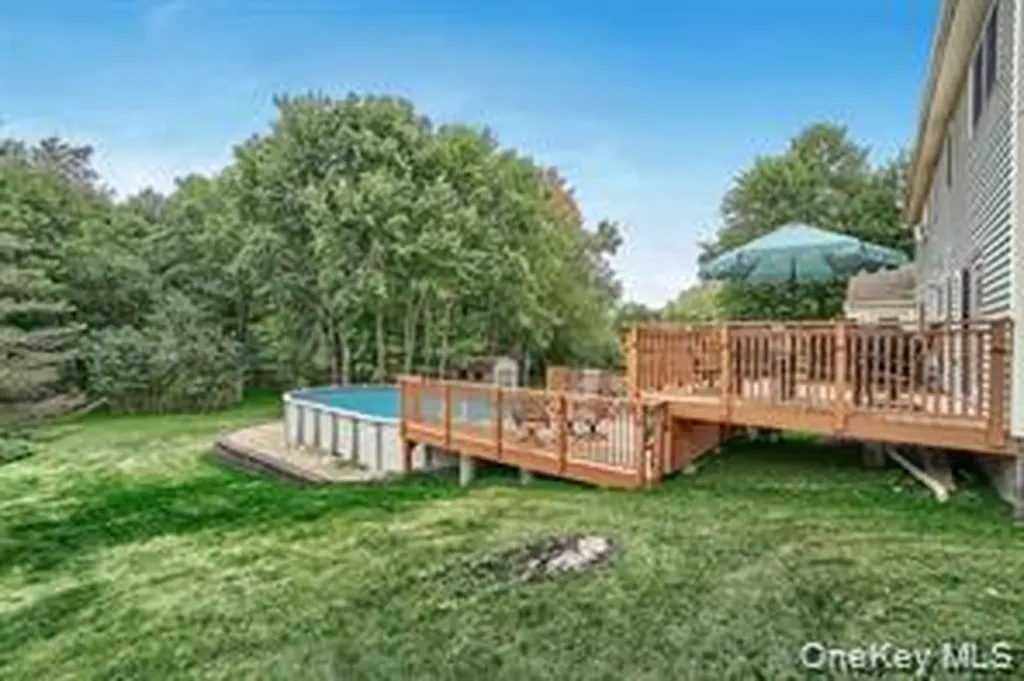 153 Barnes Road Washingtonville NY 10992