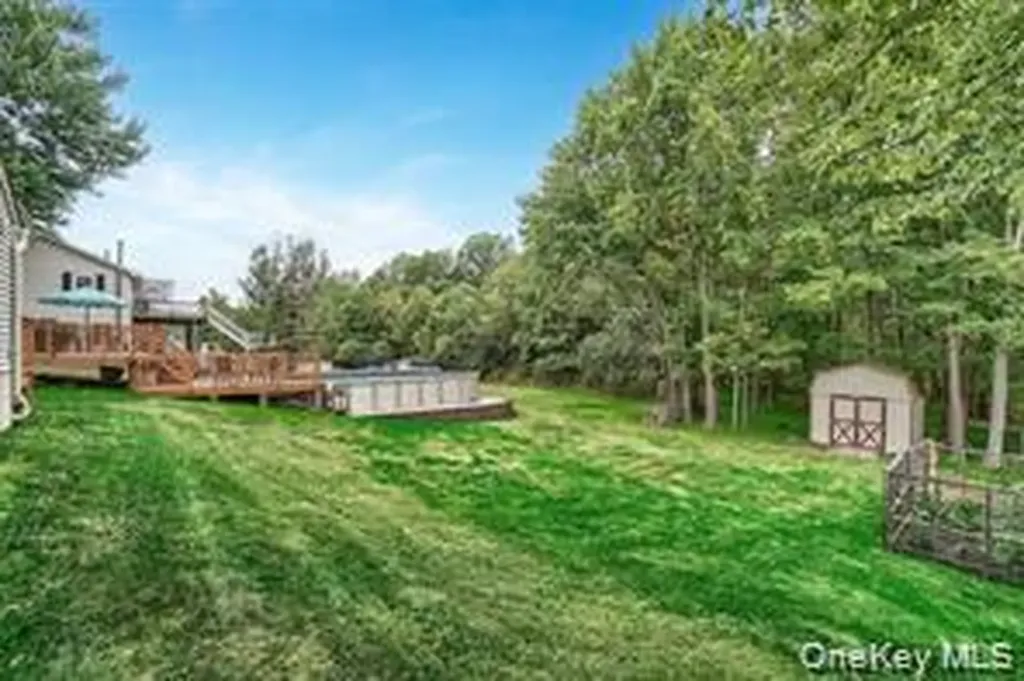 153 Barnes Road Washingtonville NY 10992