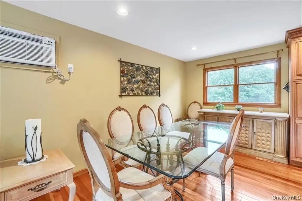 153 Barnes Road Washingtonville NY 10992