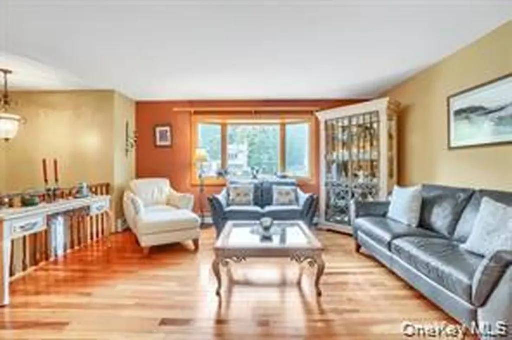 153 Barnes Road Washingtonville NY 10992