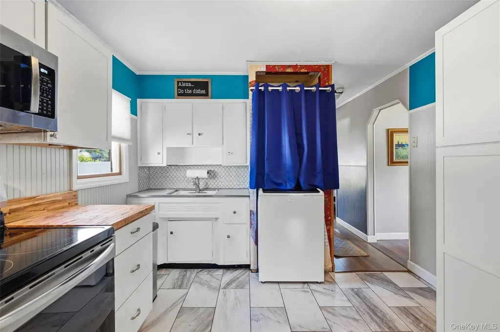 3977 Baylis Road Seaford NY 11783