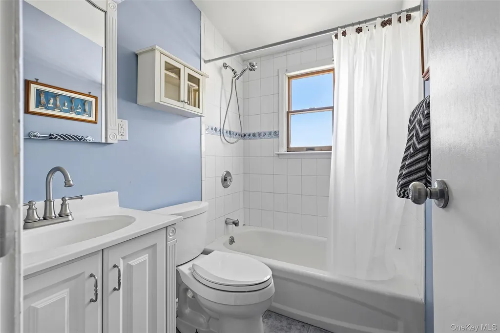 3977 Baylis Road Seaford NY 11783