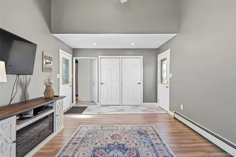 3977 Baylis Road Seaford NY 11783