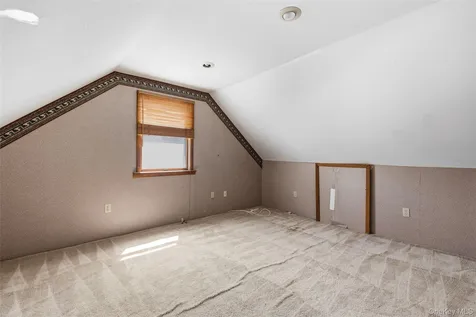 3977 Baylis Road Seaford NY 11783