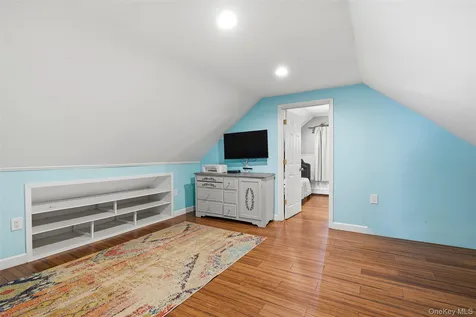 3977 Baylis Road Seaford NY 11783