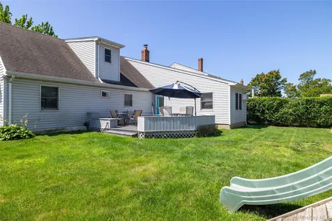 3977 Baylis Road Seaford NY 11783