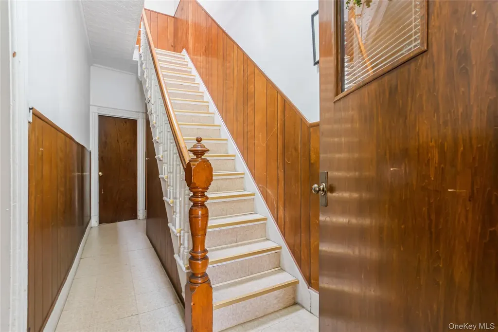 1880 Bleecker Street Ridgewood NY 11385