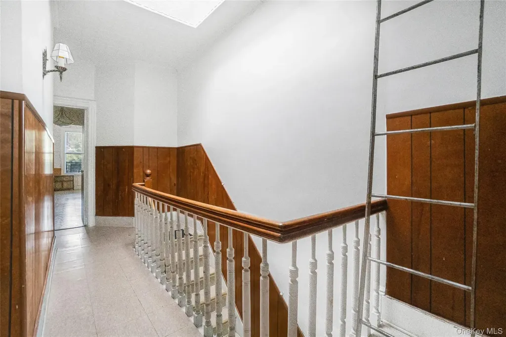 1880 Bleecker Street Ridgewood NY 11385