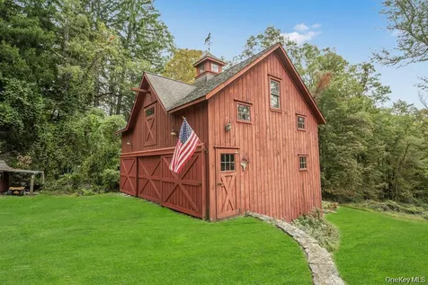 209 Hardscrabble Road North Salem NY 10560