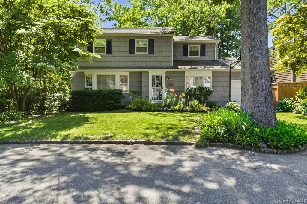 11A Prospect Drive N Huntington Station NY 11746