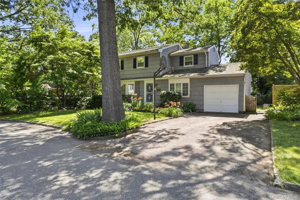 11A Prospect Drive N Huntington Station NY 11746