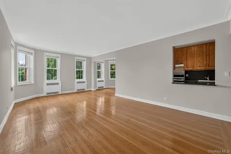 949 Palmer Road Bronxville NY 10708